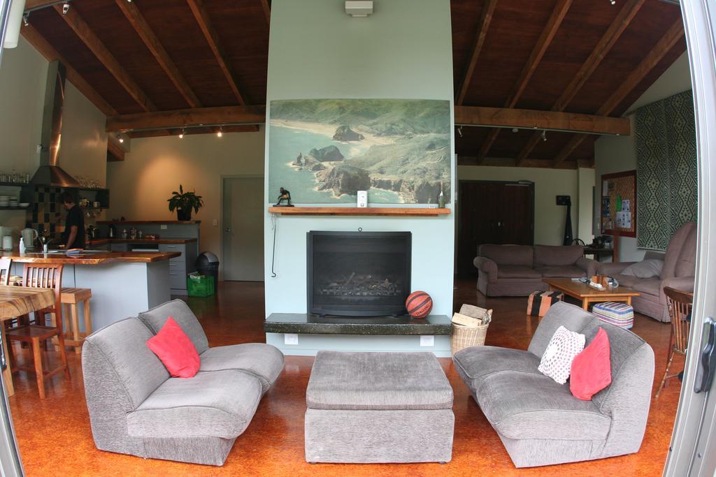 Piha Beachstay Accommodation Buitenkant foto