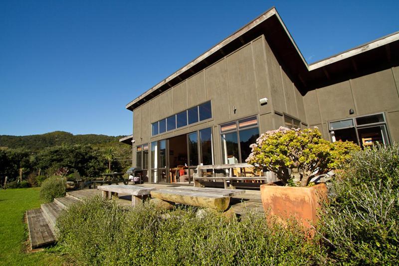 Piha Beachstay Accommodation Buitenkant foto
